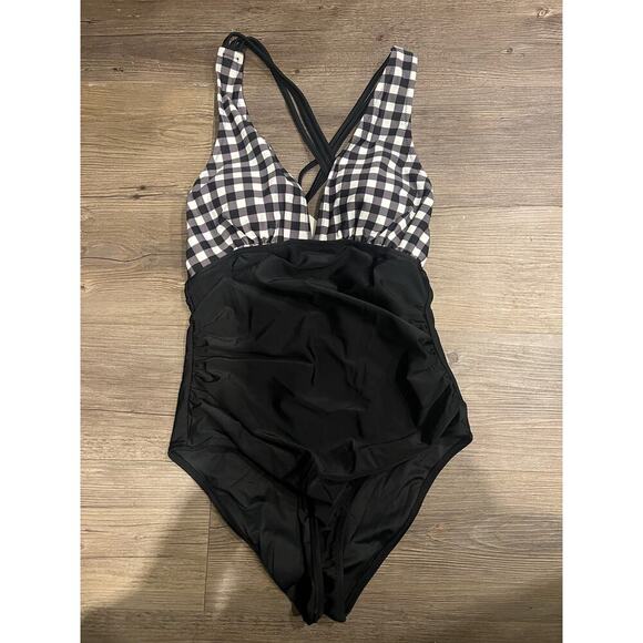 Cupshe Gingham Top one piece - Picture 3 of 5